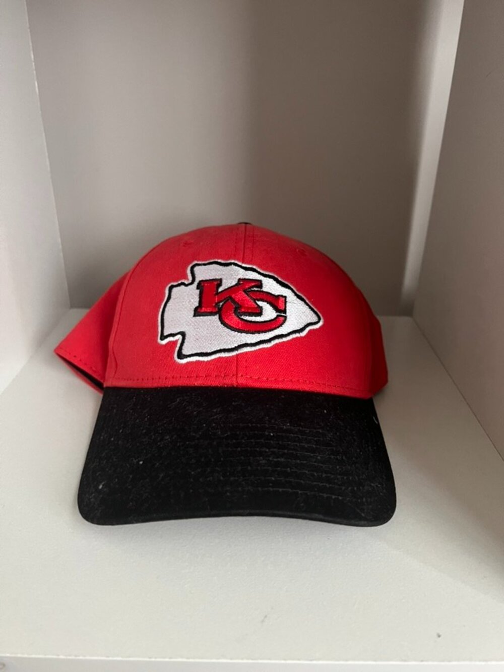 Kansas City Chiefs NFL Strapback Adjustable Cap Hat American Football Red Black